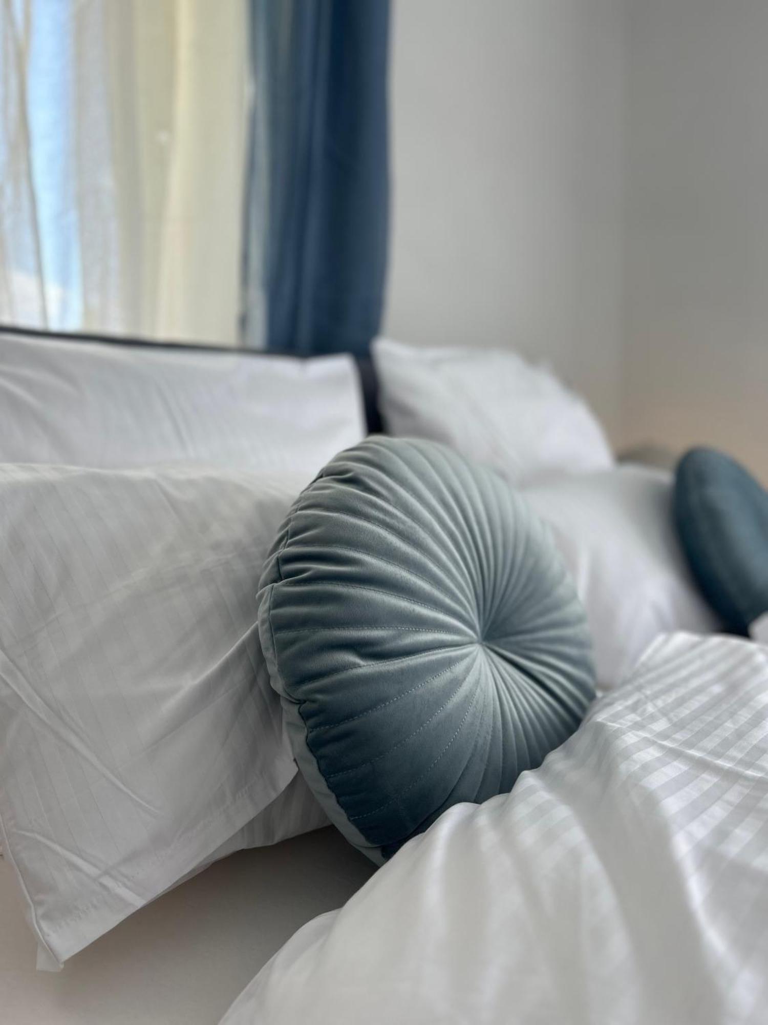 Mintara Apartment Charme Der Stadt Parkplatz Netflix Und Sky 利克田非 外观 照片